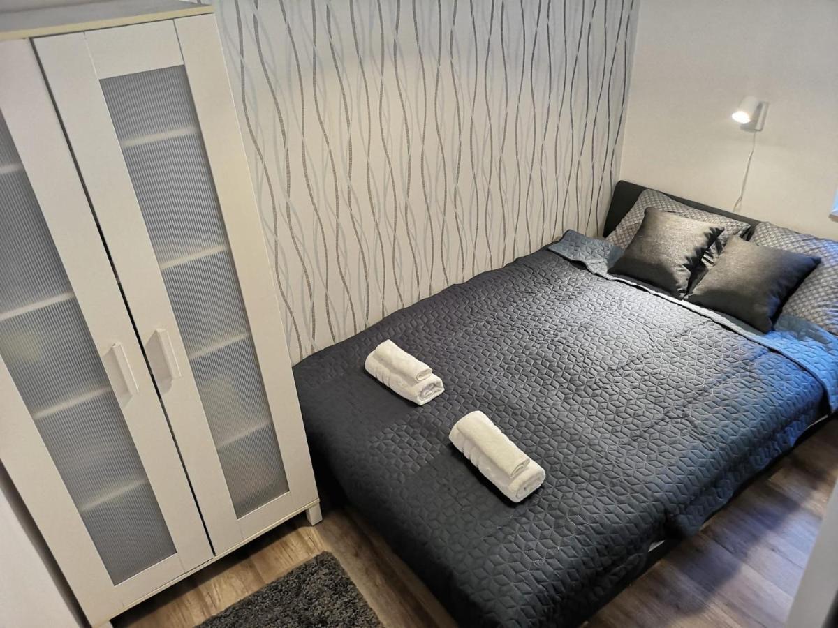 Central Home Apartment In The City Center Eger Exterior foto